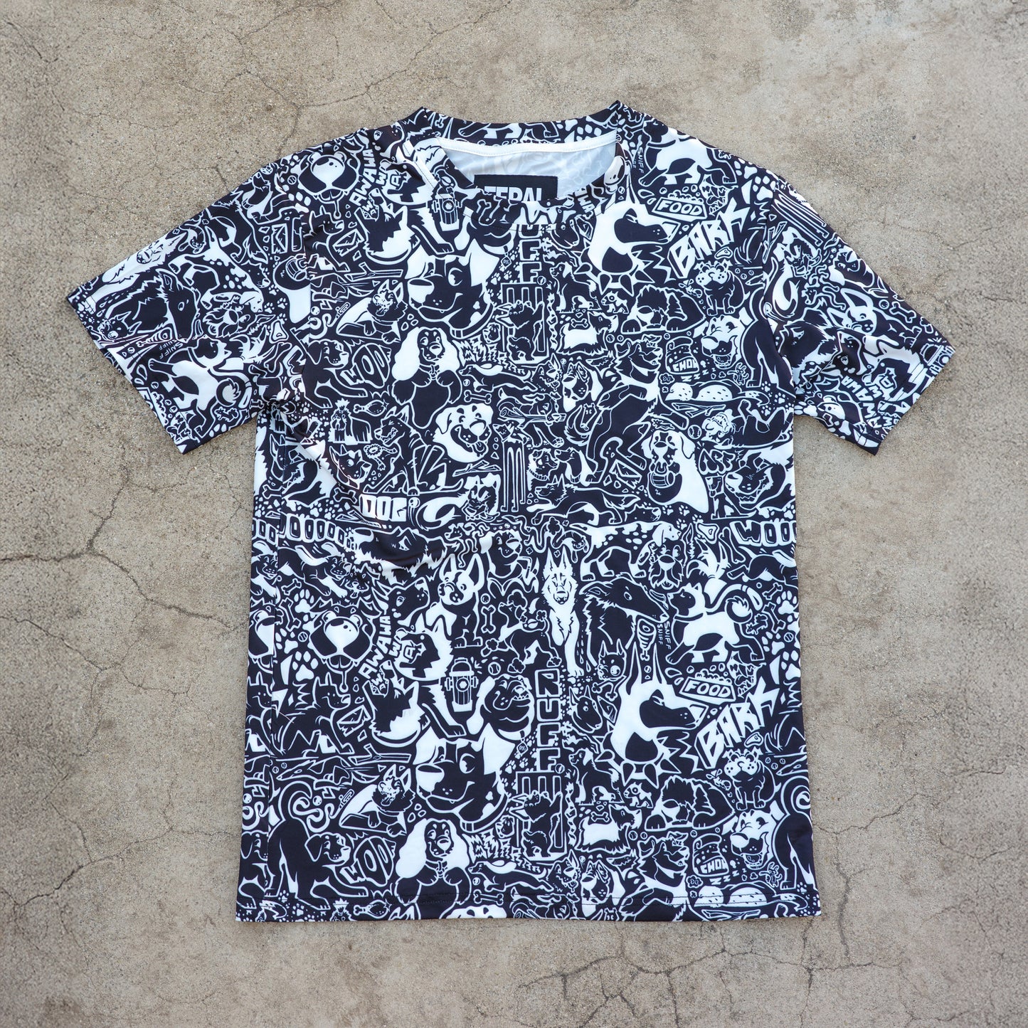 DOGGY ALL OVER TEE