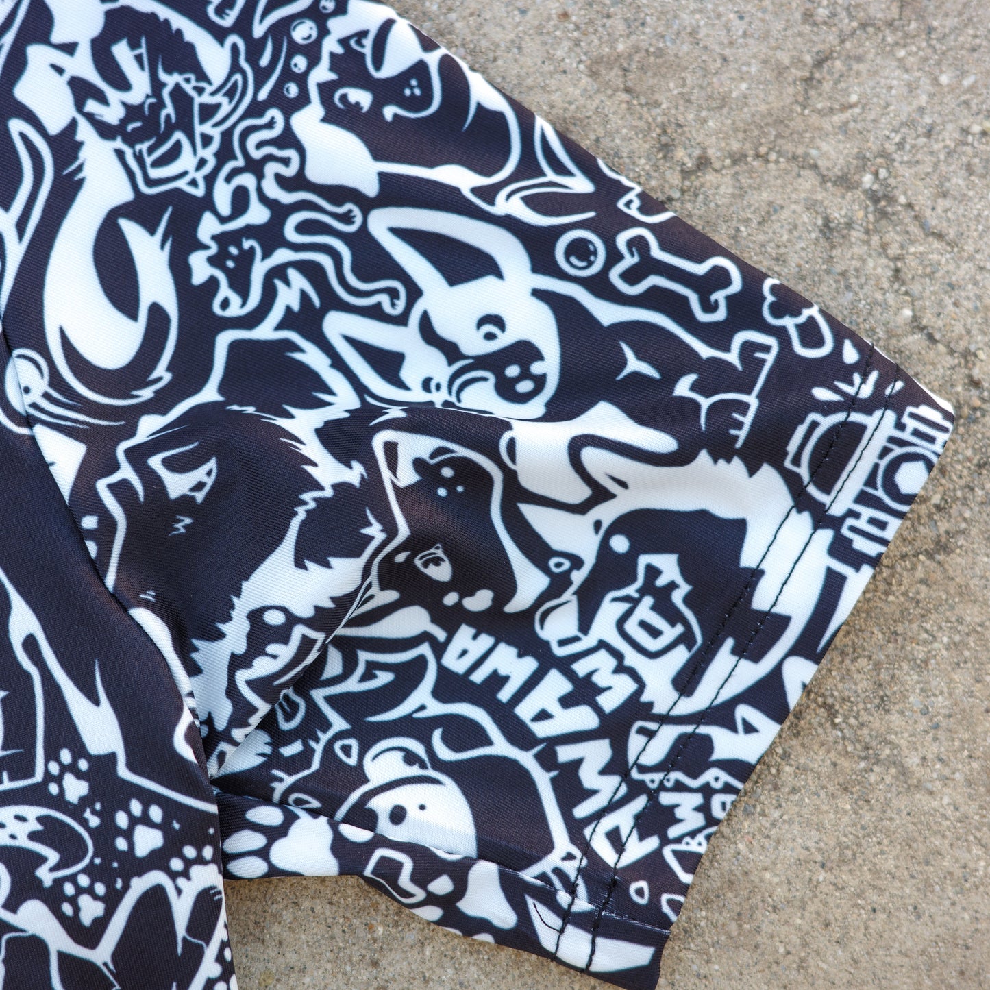 DOGGY ALL OVER TEE